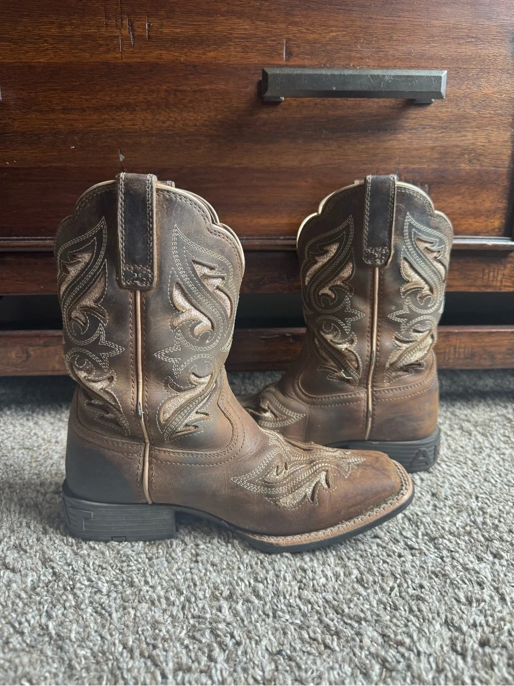 ARIAT GIRLS' ROUND UP BLISS WESTERN BOOTS - BROAD SQUARE TOE